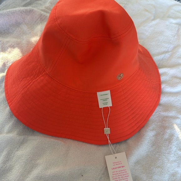Lily Pulitzer bucket hat SPF 50+. NWT - Picture 5 of 5